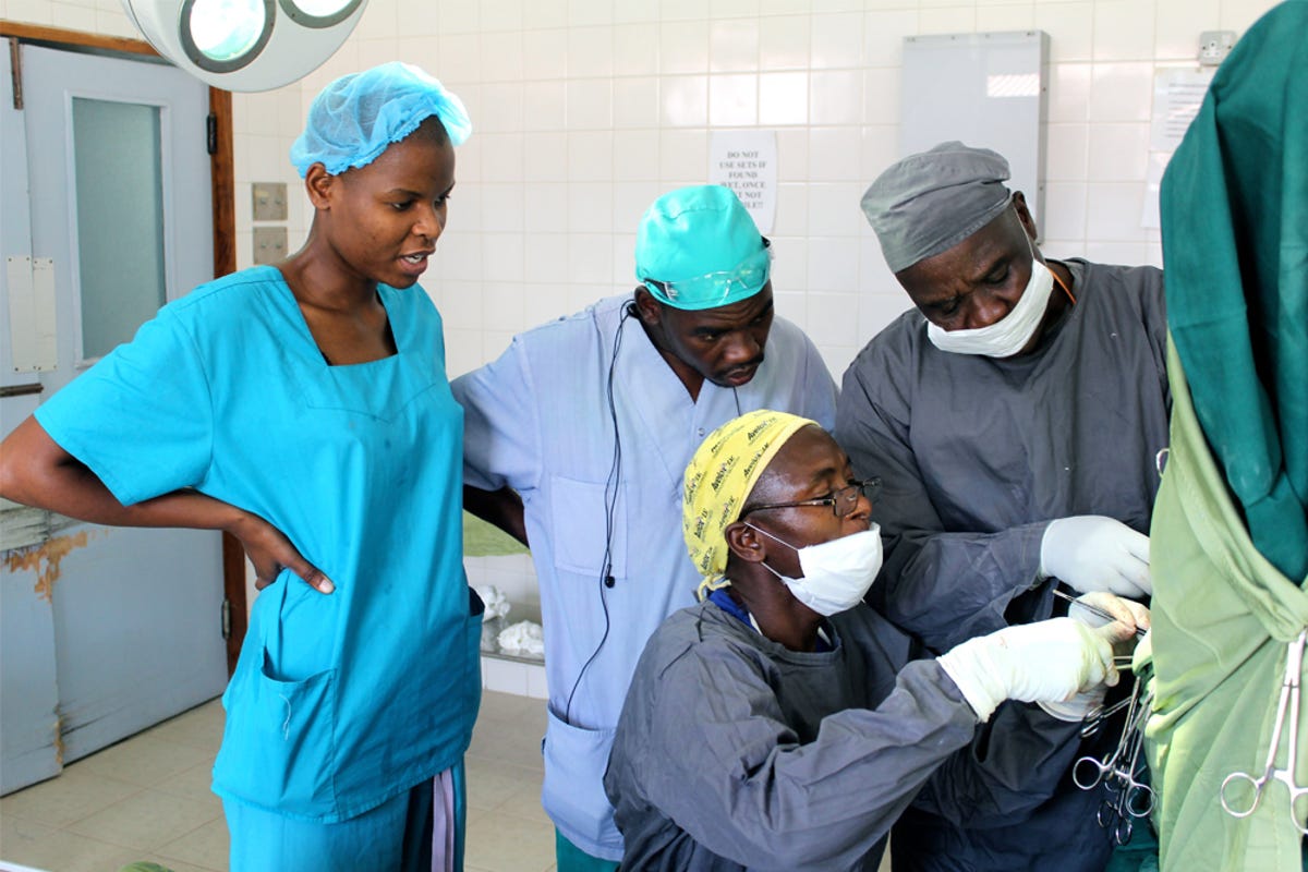 Slideshow-Operation-Fistula-Eradicating-fistula-02.jpg